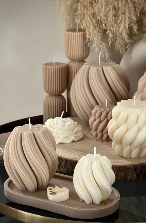 Sculpted Candle Set